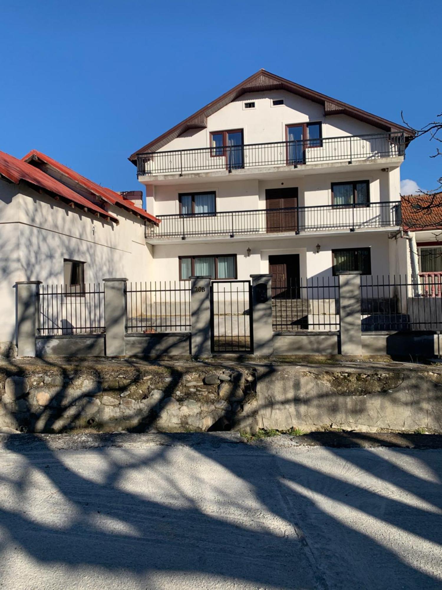 Casa Din Vale Villa Lupeni  Exterior photo